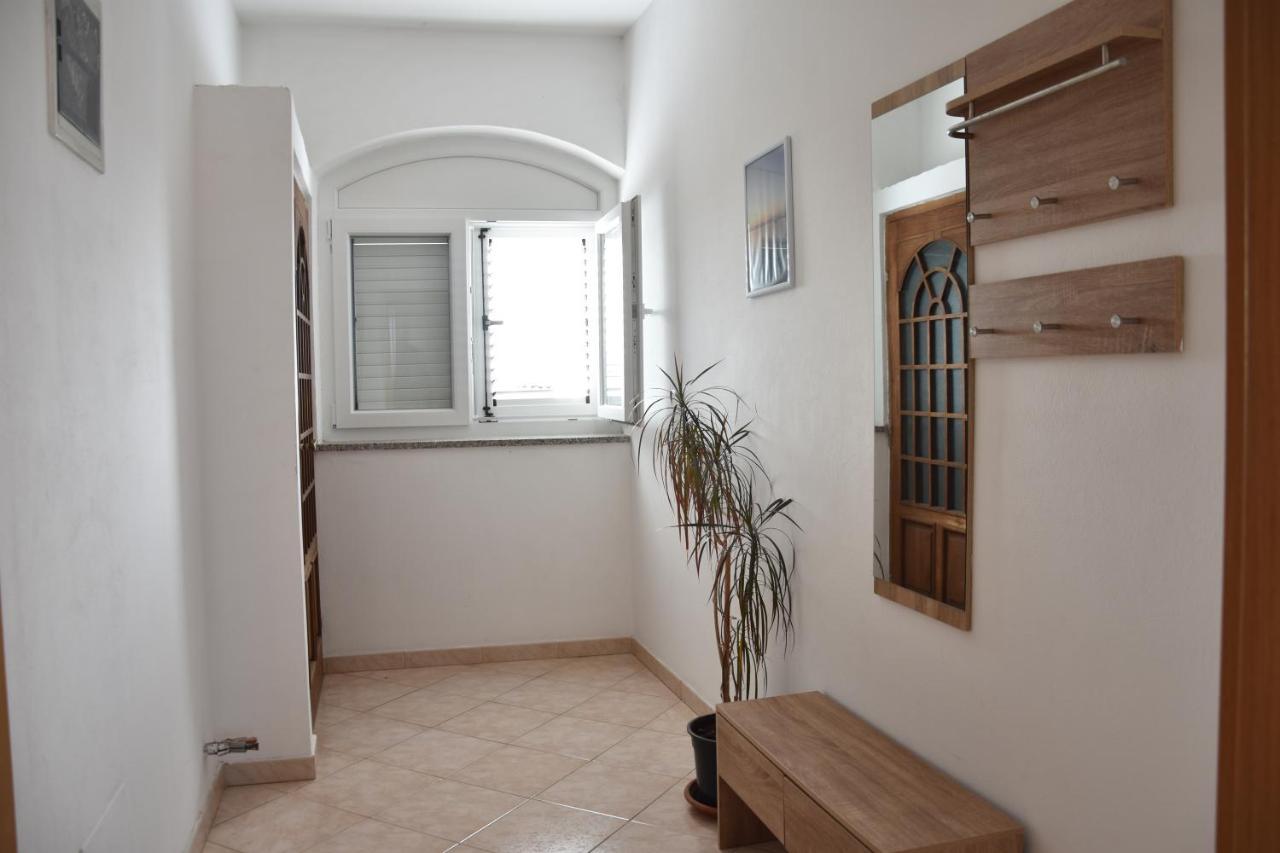 Apartman Branka- Sea View เปโรย ภายนอก รูปภาพ