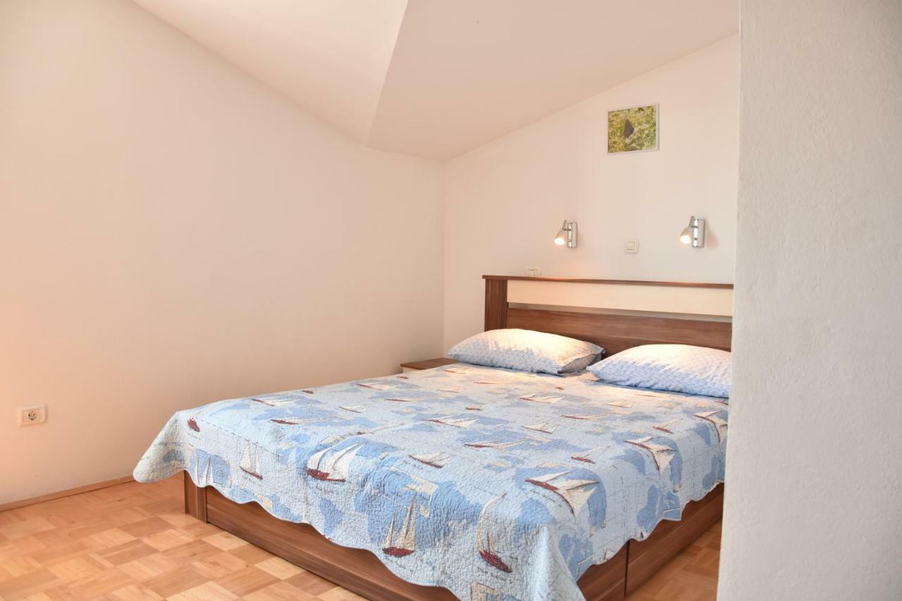 Apartman Branka- Sea View เปโรย ภายนอก รูปภาพ